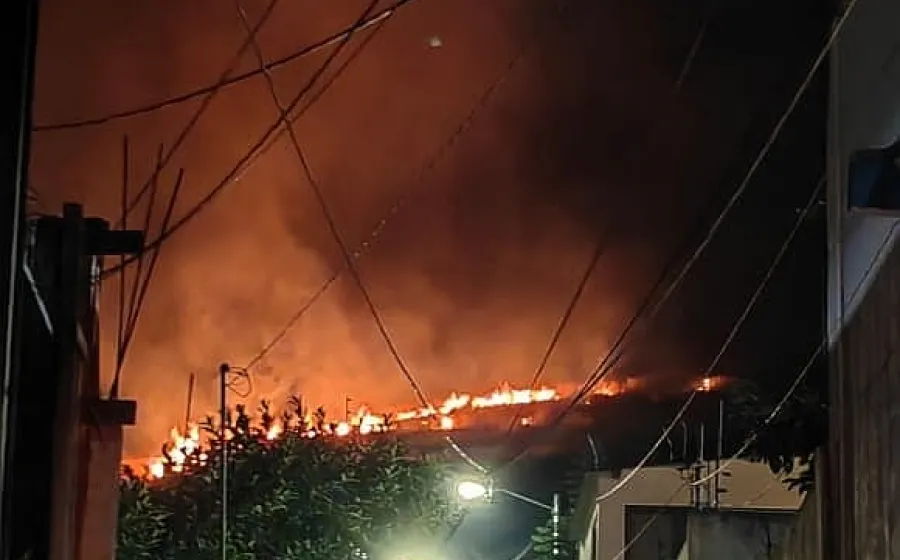 Pirotecnia genera incendio en cerro del Crestón