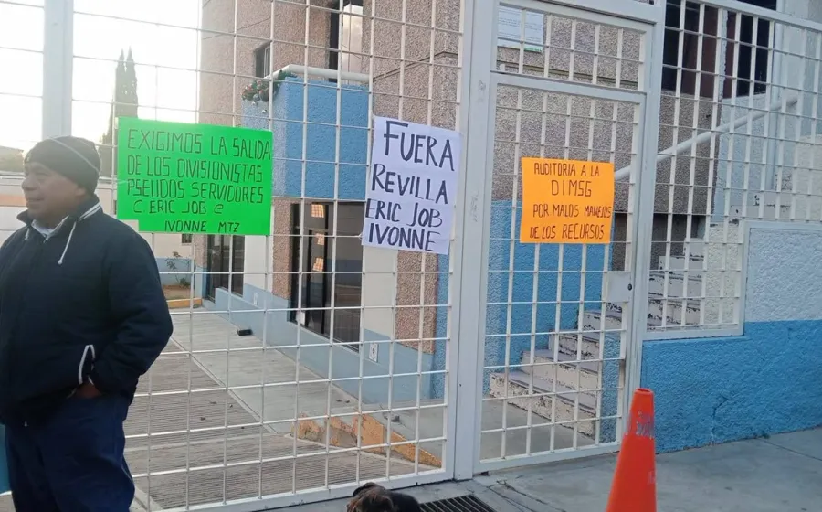 Toman oficinas de Infraestructura de la Secretaría de Salud