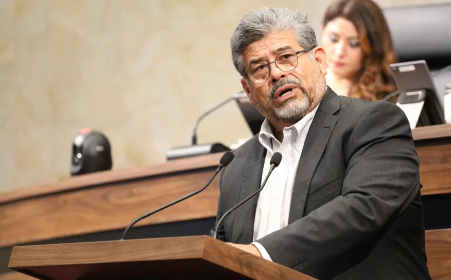 Buscan enaltecer el legado de Andrés Henestrosa Morales con la reinscripción de su nombre en letras de oro en el Muro de Honor del Recinto Legislativo “Benito Juárez”