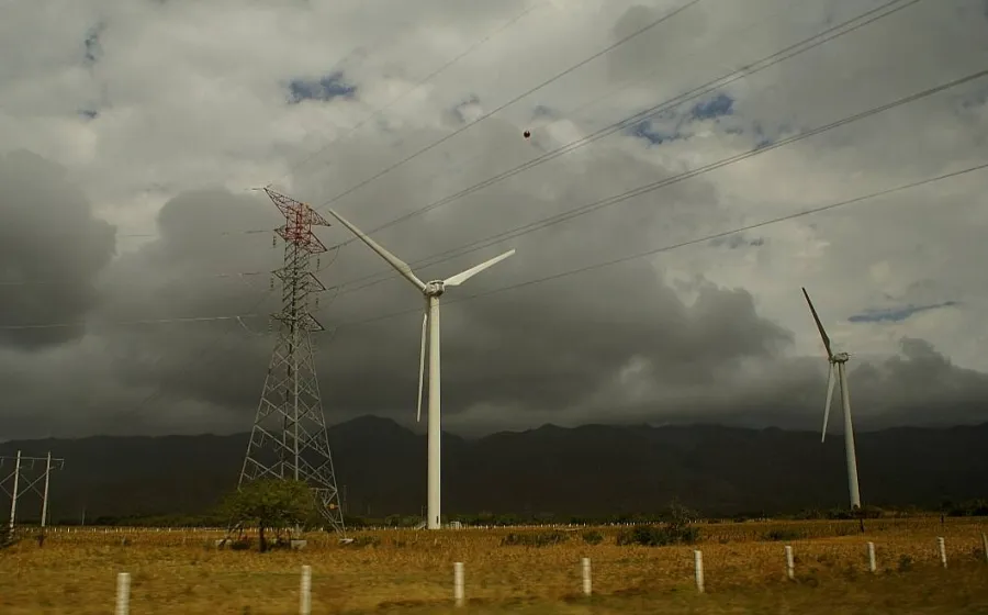 Alertan por fuertes vientos del norte en carretera del Istmo 