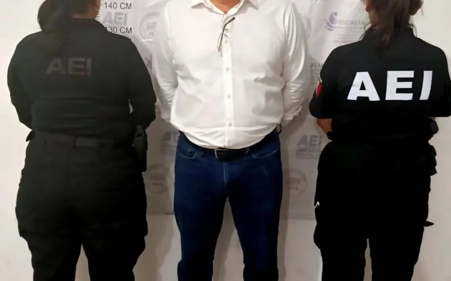 Lo detienen por violencia familiar; esposa denunció humillaciones, amenazas de muerte y agresiones físicas, cometido en San Felipe del Agua