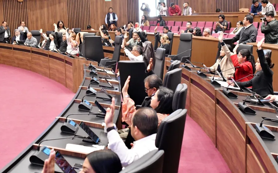 Exhorta Congreso local a la Semovi a priorizar atención directa a la ciudadanía en trámites vehiculares