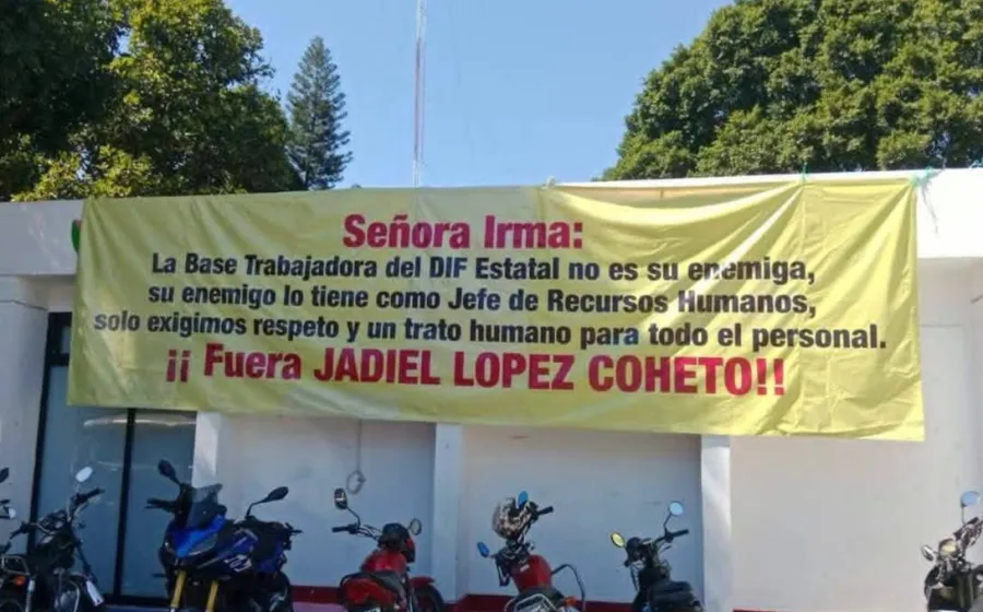 Suspenden labores en el DIF estatal, abusos y prepotencia laboral