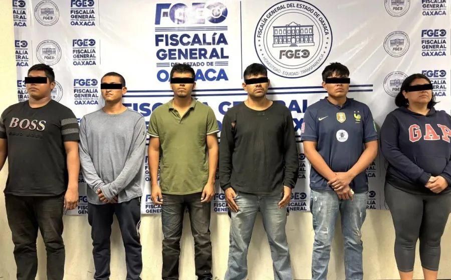 Trasladan a Valles Centrales a 7 detenidos en San Blas Atempa; célula dedicada al narcomenudeo