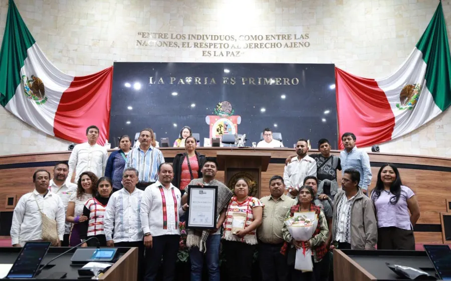 Reconoce legislatura a productores de café de Yucuhiti