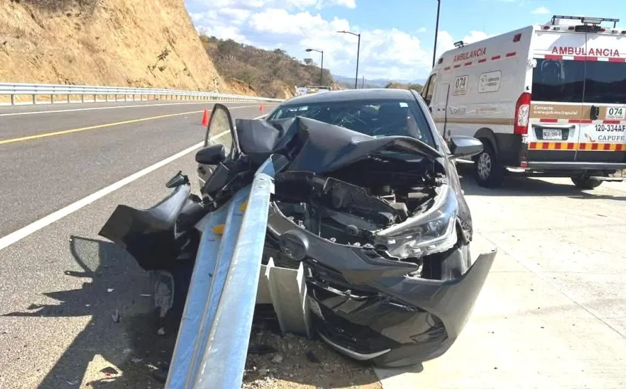 Choque en la supercarretera Barranca Larga - Ventanilla 