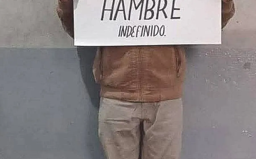 Interno inicia huelga de hambre en penal de Etla
