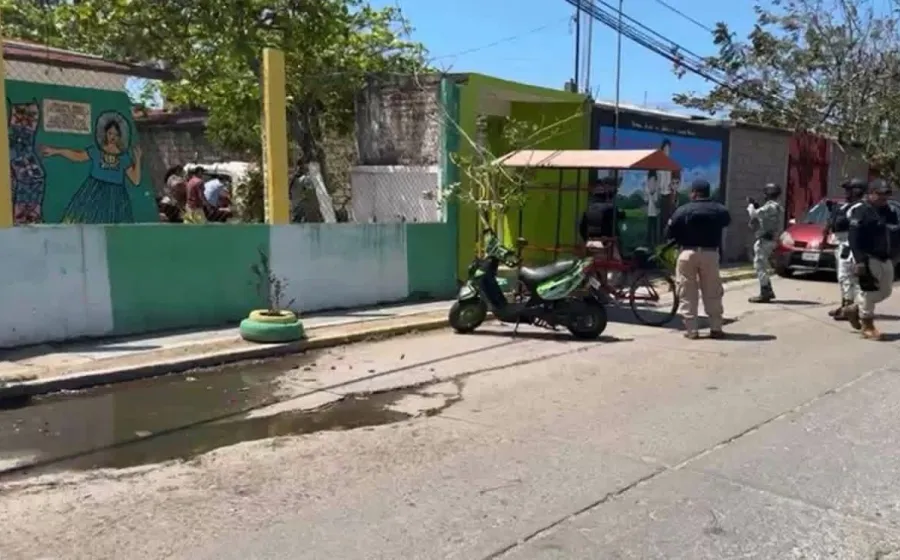 Asesinan a persona frente a preescolar de  Juchitán