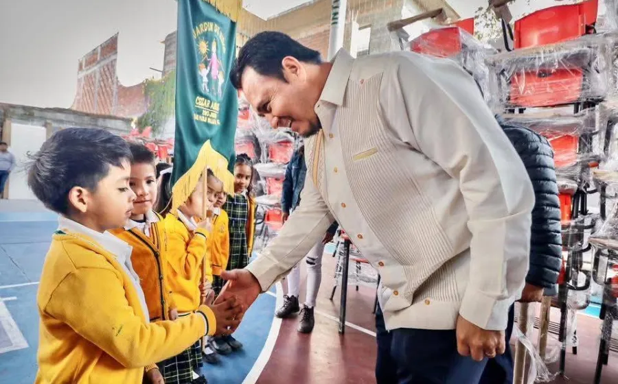 Mejores condiciones educativas para escuelas de los Valles Centrales