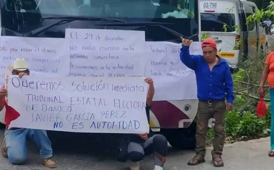 Sin paso a Huautla de Jiménez por protesta contra el Tribunal Electoral