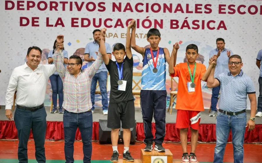 Oaxaca vive la fiesta del deporte escolar