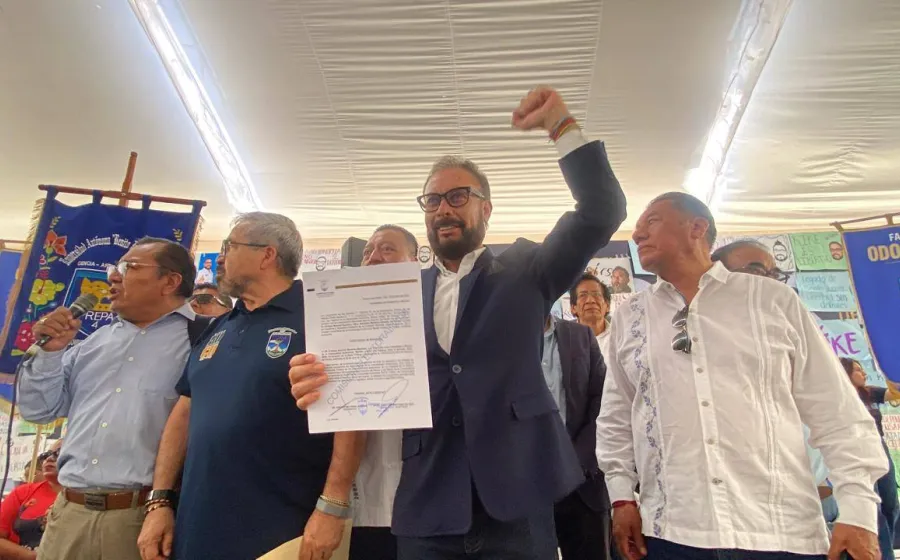 Enrique Martínez busca dirigir la UABJO