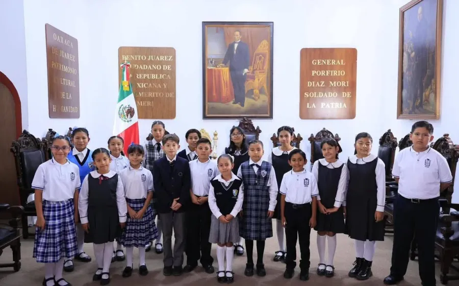 Instalan Cabildo Infantil en Oaxaca de Juárez