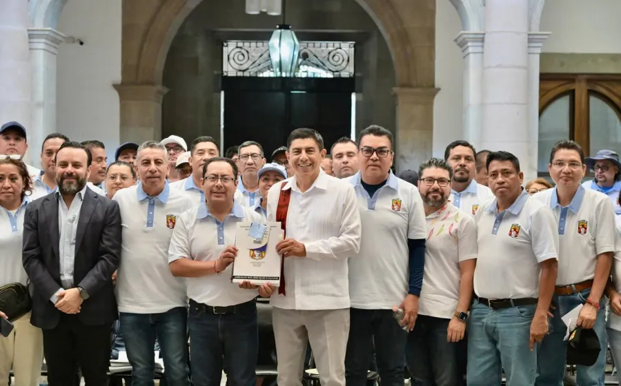 Recibe Gobierno de Oaxaca pliego petitorio del sindicato de salud en la entidad