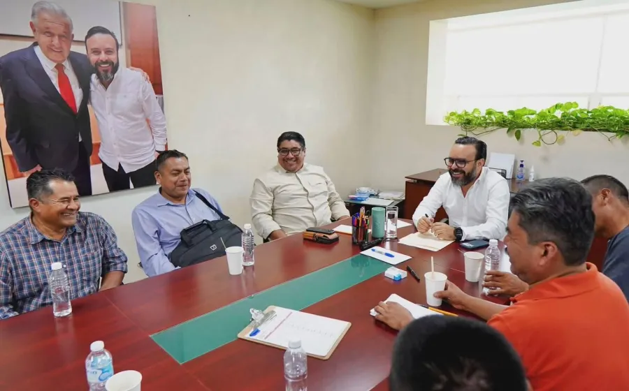 Avanza diálogo histórico para restablecer el paso entre Santiago Tutla y la cabecera de San Juan Mazatlán