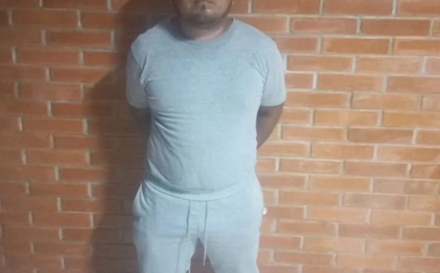 FGEO ejecuta orden de aprehensión por homicidio cometido con arma de fuego en Juchitán