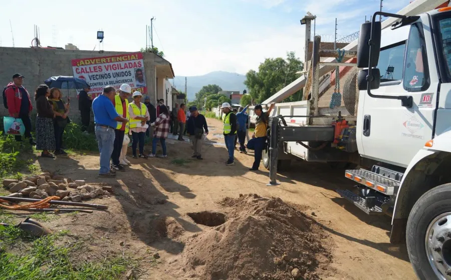 Lleva Nancy Benítez infraestructura eléctrica a una de las zonas con mayor rezago de Xoxocotlán