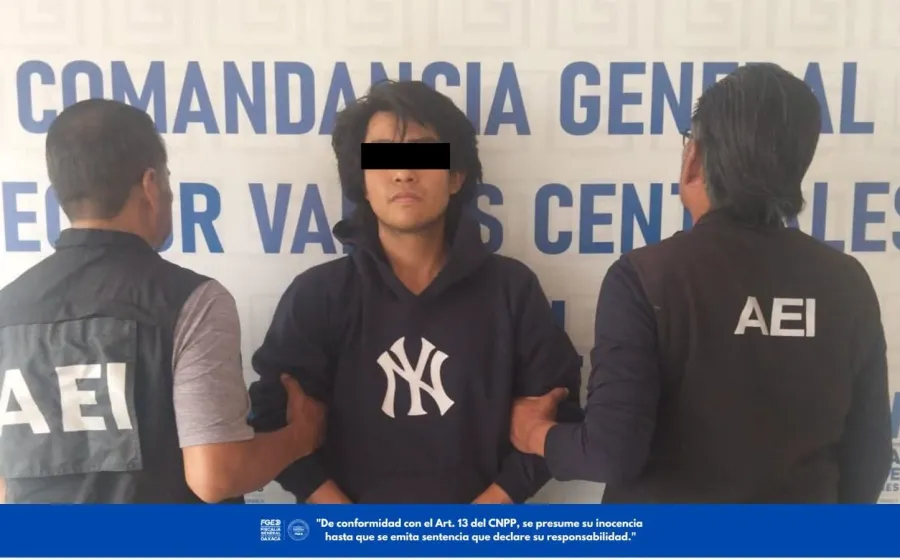 Lo detienen en flagrancia a persona considerada objetivo de investigación por probables robos a transeúnte y "cristalazos" en Oaxaca de Juárez
