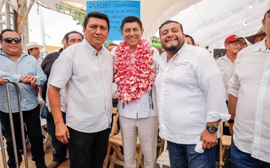 Entregan apoyos para el campo y la pesca en el Istmo 