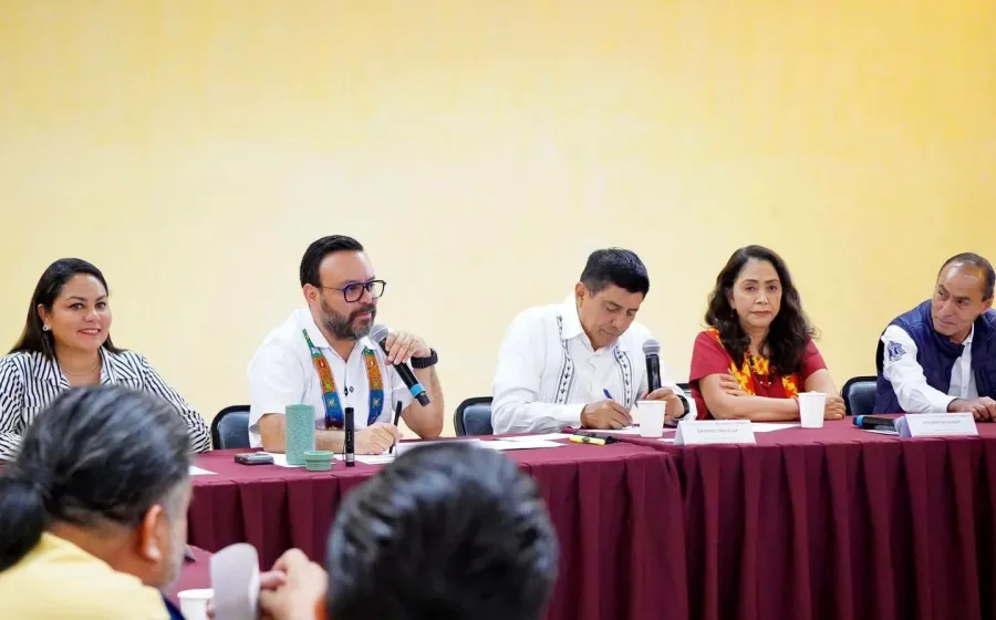 Jesús Romero fortalece coordinación institucional para garantizar una Guelaguetza 2026 segura y en paz