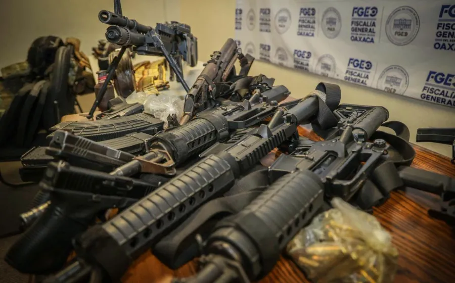 Operativo Interinstitucional en la Costa Chica desarticula célula delictiva y realizan histórico decomiso de armamento