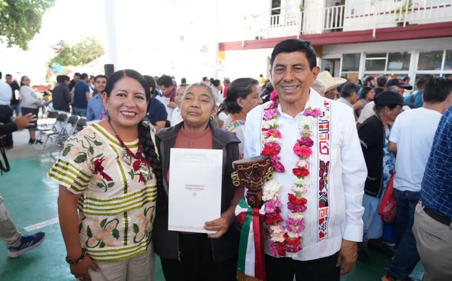 Federación, gobierno y municipio brindan certeza jurídica y patrimonial a 260 familias xoxeñas