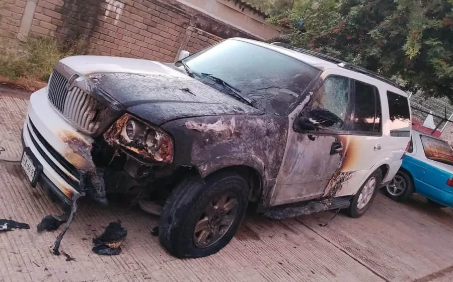 Investigan incendio de vehículos en el Fraccionamiento El Rosario