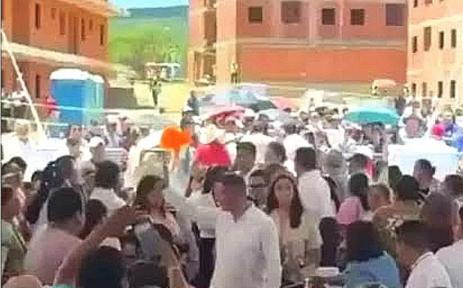 DE PARADOJAS Y UTOPÍAS / AMH: Pecado, penitencia y redención  / RAÚL NATHÁN PÉREZ