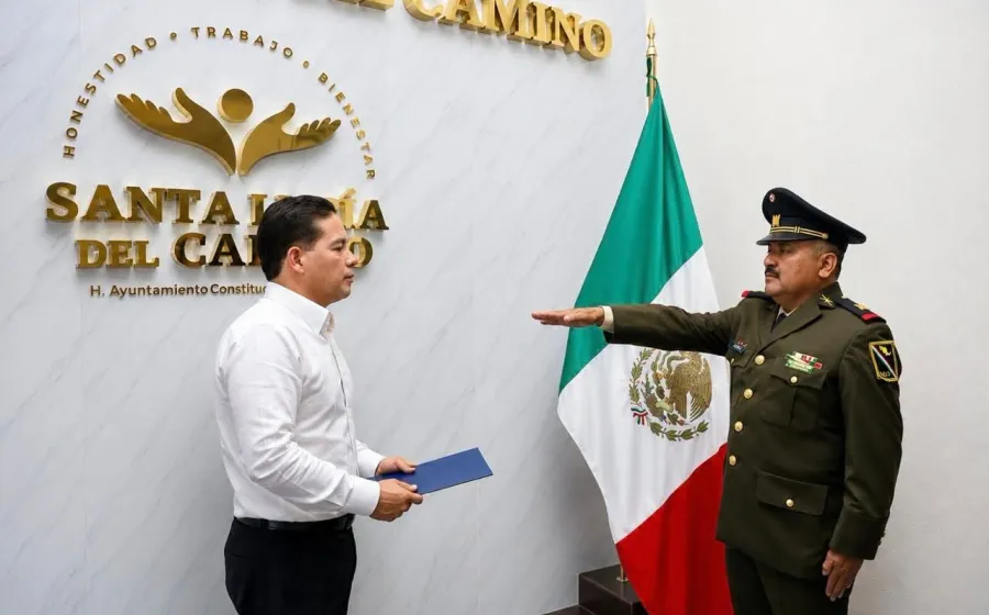 Toma protesta nuevo director de la Policía de Santa Lucía del Camino