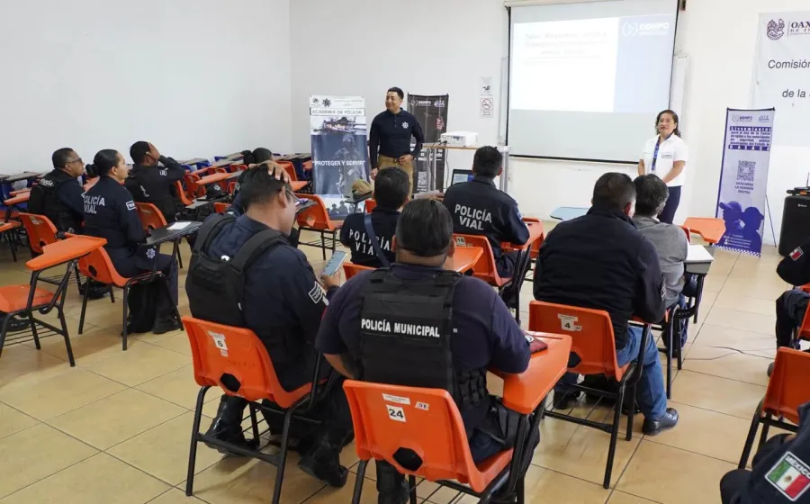 Personal de la Secretaría de Seguridad Vecinal recibe capacitación en materia de Derechos Humanos