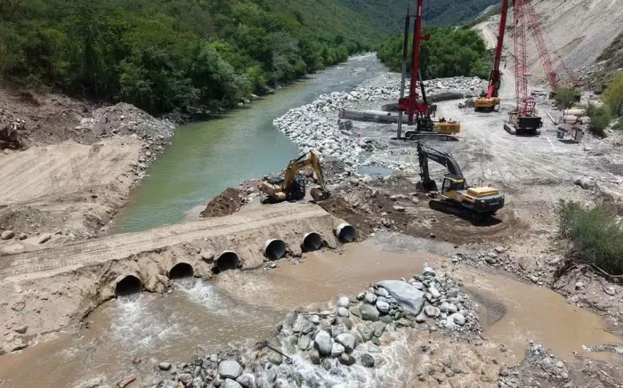Avanza la construcción del puente «El Tornillo» en Oaxaca