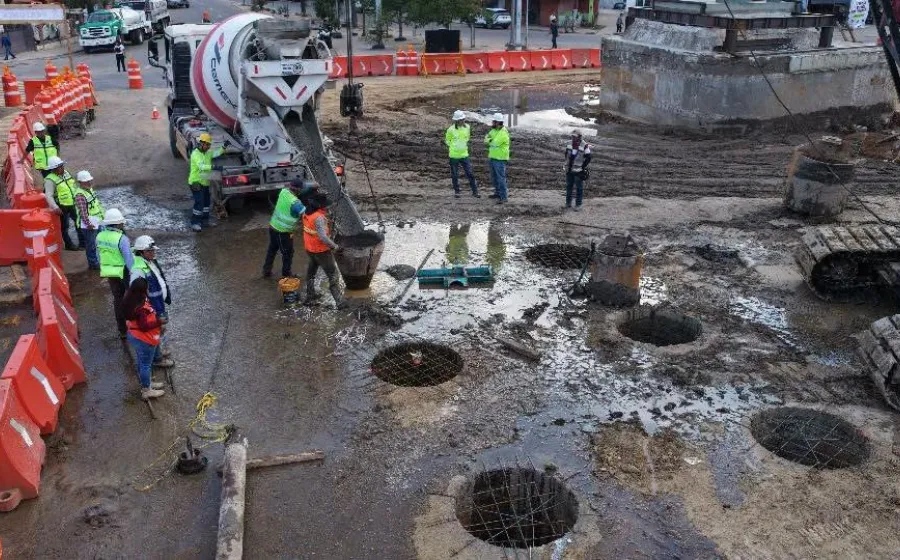 Avanza cimentación profunda del Paso a Desnivel Monumento a Juárez