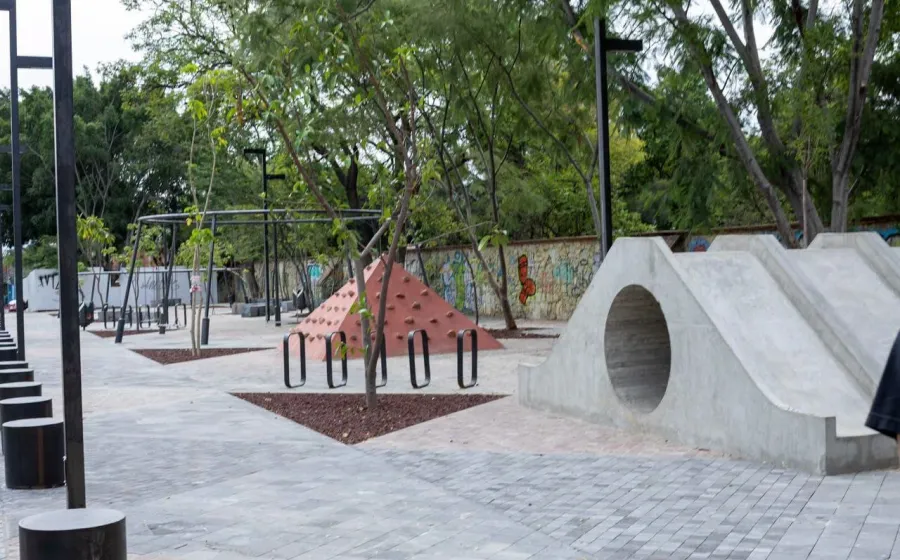 Constatan avances en la transformación del Parque Lineal Ciudad de los Deportes