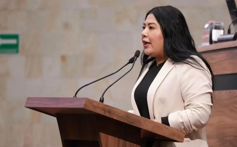 La UABJO representa 200 años de conocimiento, libertad y servicio a Oaxaca: Tania Caballero