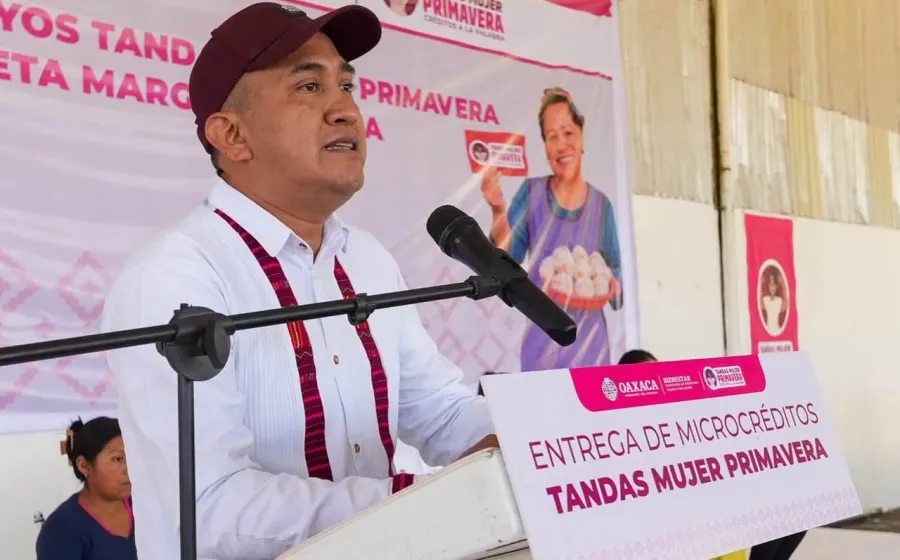 Atestigua Nino Morales entrega de apoyos en Nochixtlán