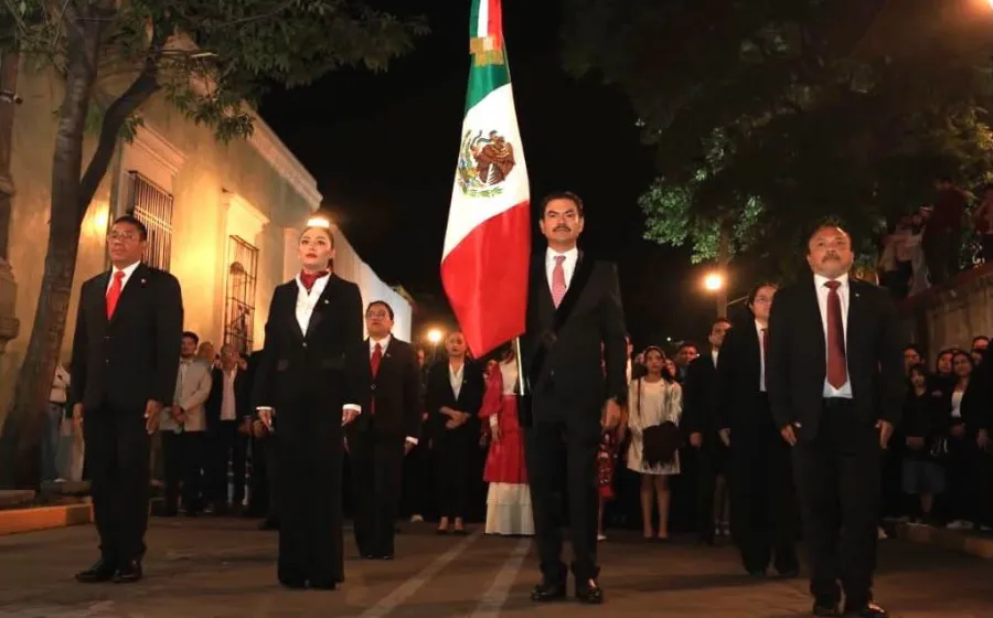Marcha Patriótica enaltece el orgullo y la identidad de Oaxaca de Juárez