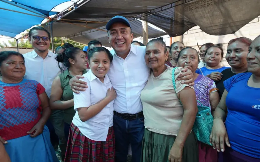 Agradece Nino Morales  a Jara construcción de pavimento con concreto hidráulico en carretera a Universidad Politécnica del Istmo*