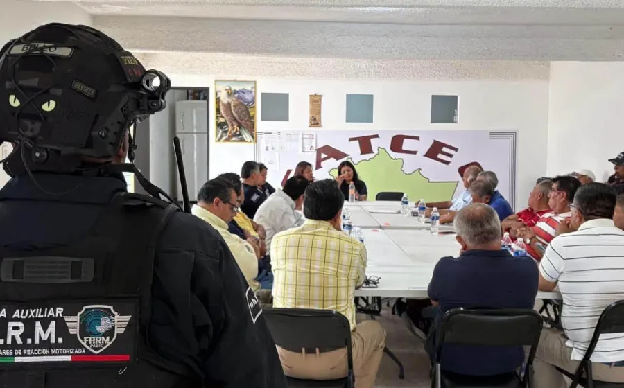 Conforman comités de seguridad taxistas y Pabic