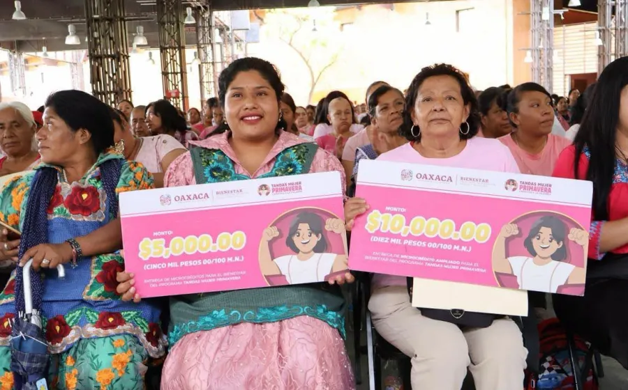 La Secretaria Vilma Martínez recorre 3 regiones en una semana llevando bienestar a mujeres oaxaqueñas