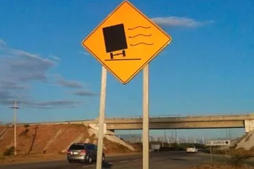 Alertan por fuertes vientos en carretera del Istmo