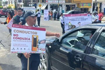 Fortalece Policía Vial Estatal educación y concientización en escuelas de Villa de Etla