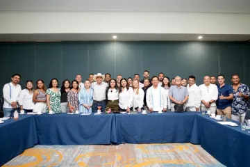Trabaja Sectur Oaxaca con cámaras y asociaciones para impulsar el desarrollo de Huatulco