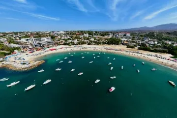 Todo para el turismo / ERNESTO REYES
