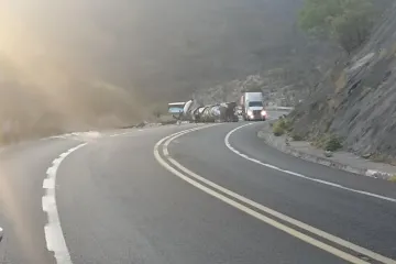 Exhorta Protección Civil extremar precauciones al transitar autopista Cuacnopalan–Oaxaca por accidente