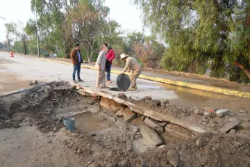 Repara Soapa red hidráulica afectada por hundimiento de tierra en riberas del río Atoyac