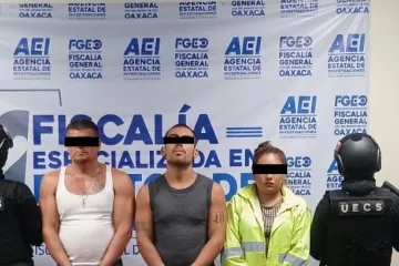 Tras cateo en Cuilápam, detienen a tres personas, asegura drogas y armas
