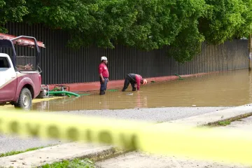 Atiende PC de Xoxocotlán afectaciones por lluvias en zona sur del Boulevard Nuu nita nuu yoo