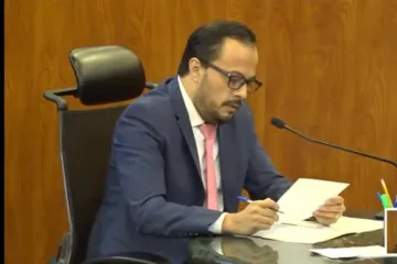 Confirma la Sala Regional Xalapa del Tribunal Electoral del Poder Judicial de la Federación (TEPJF) las resoluciones del Tribunal Electoral del Estado de Oaxaca (TEEO) y valida elecciones para autoridades en la colonia Ampliación Emiliano Zapata y el Fraccionamiento Riveras de Atoyac, de Santa Cruz Xoxocotlán.   Asimismo, confirma nulidad de la elección en la Agencia de Policía de San Francisco Javier, dejando firme la designación del administrador en dicha comunidad.