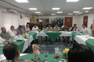 Gobierno de Juchitán avanza en labores de desazolve del Río Nutrias 