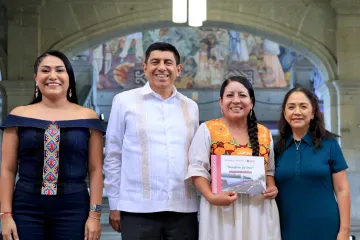 Recibe Nancy Benítez proyecto Senderos de Paz por la transformación del espacio público